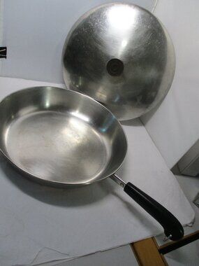 Vintage 12" Revere Ware Giant Skillet Frying Pan Pot with Lid Copper Bottom